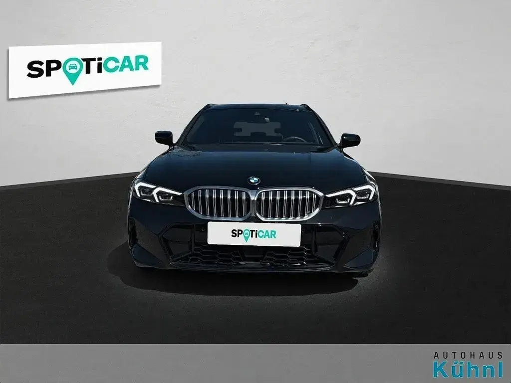 Gebraucht BMW 320 M Sport 190 PS (139 kW) 2025 Black sapphire metallic (metallic) Kombi