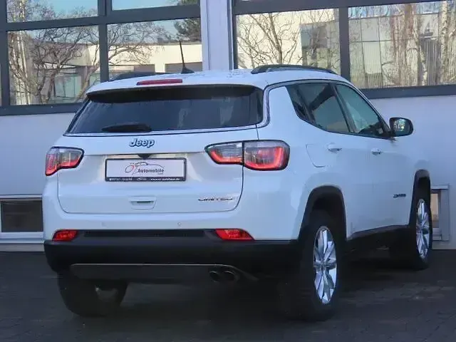 Gebraucht Jeep Compass 150 PS (110 kW) 2021 Grau SUV
