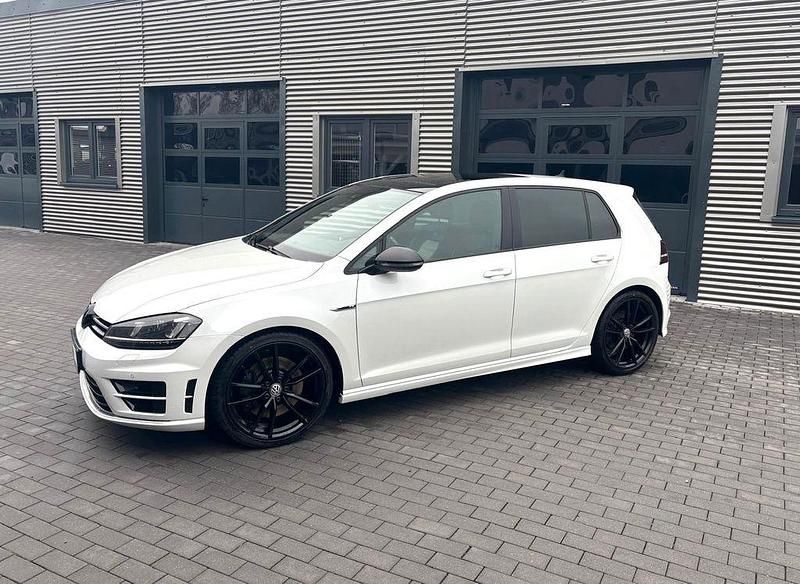 Gebraucht VW Golf VII Pro 300 PS (220 kW) 2015 Weiß Limousine