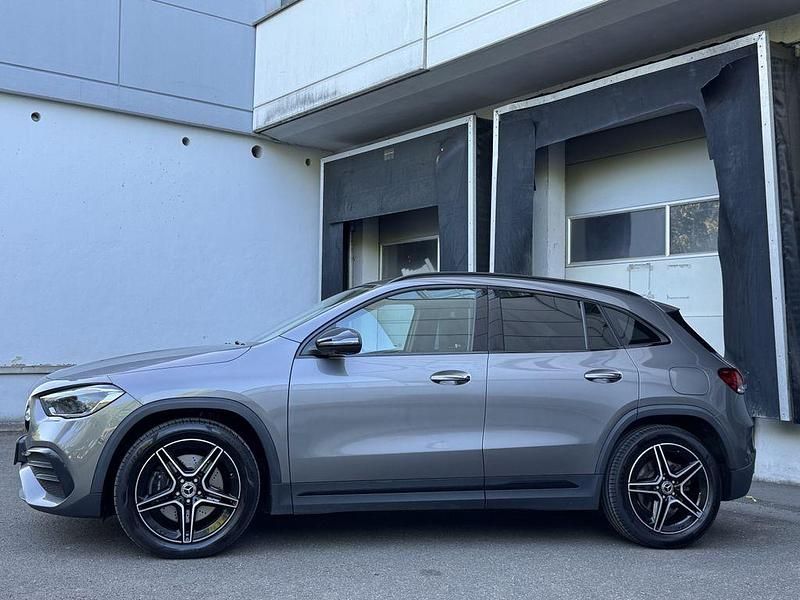 Gebraucht Mercedes GLA220 AMG 190 PS (139 kW) 2021 Mountaingrau SUV