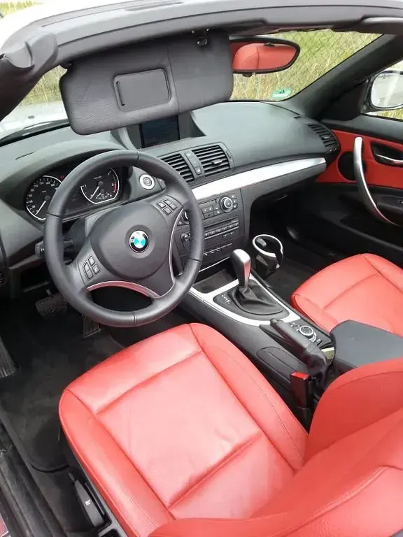 Occasion BMW 118 Cabriolet 143 ch (105 kW) 2012 Argent Cabriolet