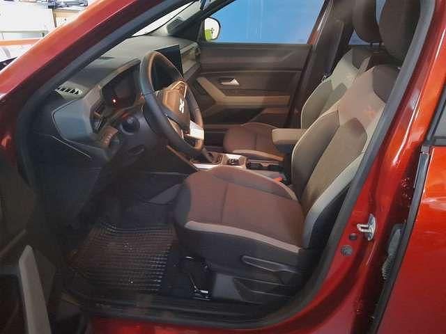 Neu Dacia Duster Extreme 131 PS (96 kW) 2025 Terracottabraun SUV