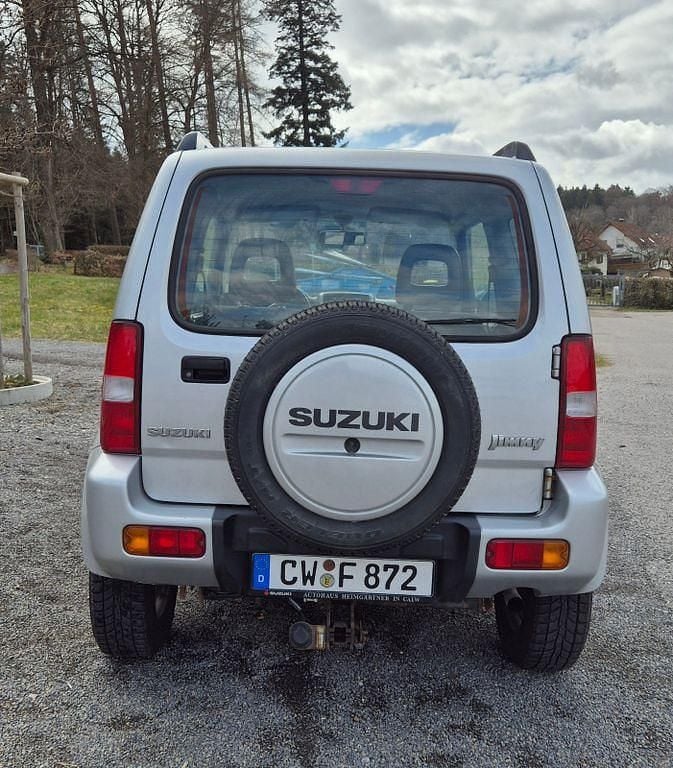 Gebraucht Suzuki Jimny 86 PS (63 kW) 2012 Silber SUV
