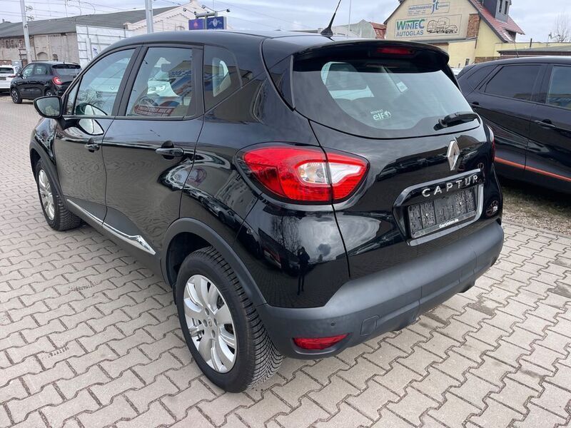 Gebraucht Renault Captur Experience 90 PS (66 kW) 2016 Schwarz SUV