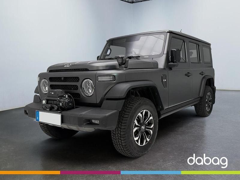 Neu BAW 212 166 PS (122 kW) 2026 Grau SUV