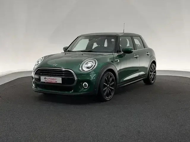 Gebraucht Mini Cooper Chili 136 PS (100 kW) 2020 British racing green iv Kleinwagen