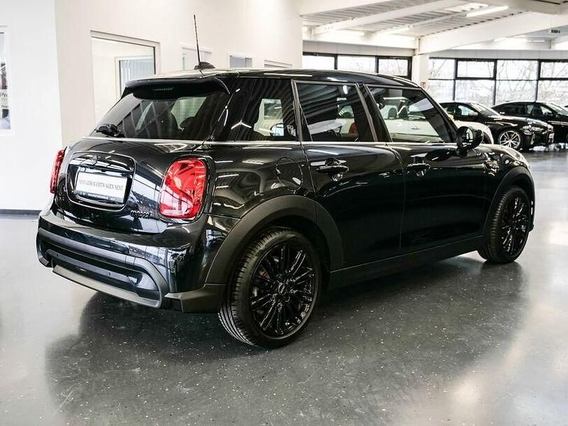 Gebraucht Mini Cooper 136 PS (100 kW) 2023 Schwarz Kleinwagen
