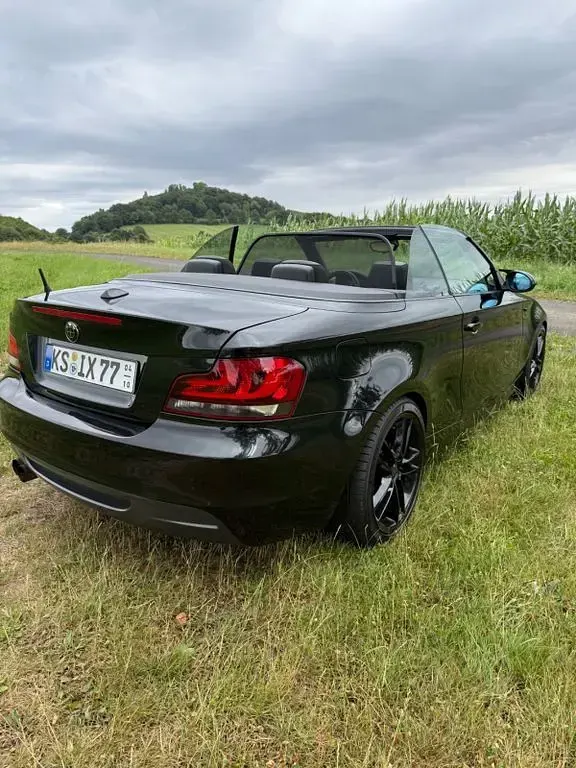 Gebraucht BMW 118 Cabriolet Performance 143 PS (105 kW) 2008 Schwarz Cabrio