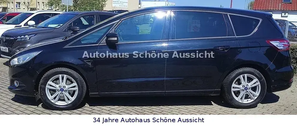 Gebraucht Ford S-MAX Business Edition 179 PS (131 kW) 2016 Schwarz Van / Kleinbus