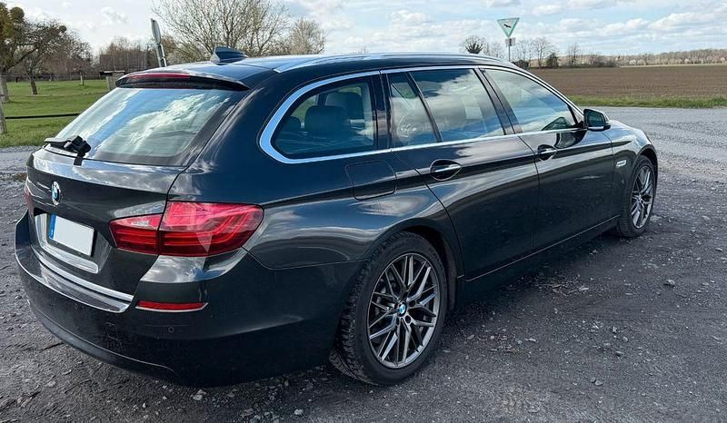 Gebraucht BMW 530 Performance 258 PS (189 kW) 2015 Schwarz Kombi