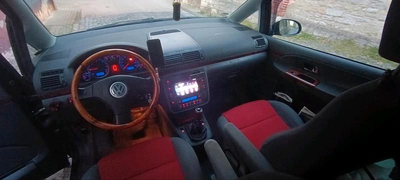Gebraucht VW Sharan 140 PS (102 kW) 2007 Schwarz Van / Kleinbus