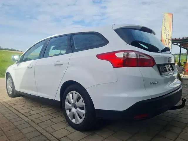 Second-hand Ford Focus Trend 95 CP (69 kW) 2013 Alb Break
