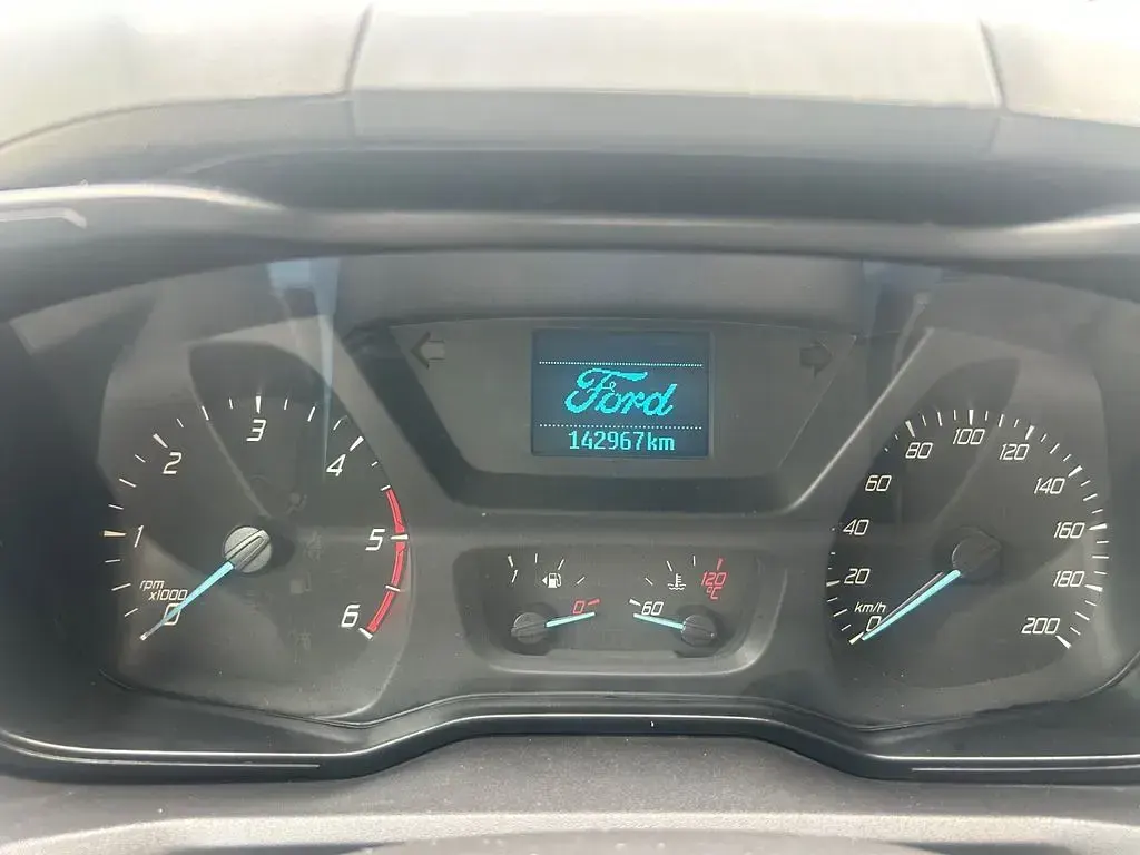 Gebraucht Ford Transit Custom 125 PS (91 kW) 2015 Weiß Van