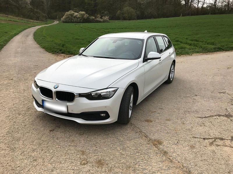 Second-hand BMW 320 Performance 190 CP (139 kW) 2017 Alb Break