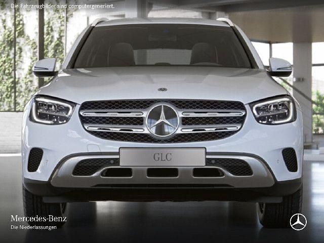 Gebraucht Mercedes GLC300e 320 PS (235 kW) 2022