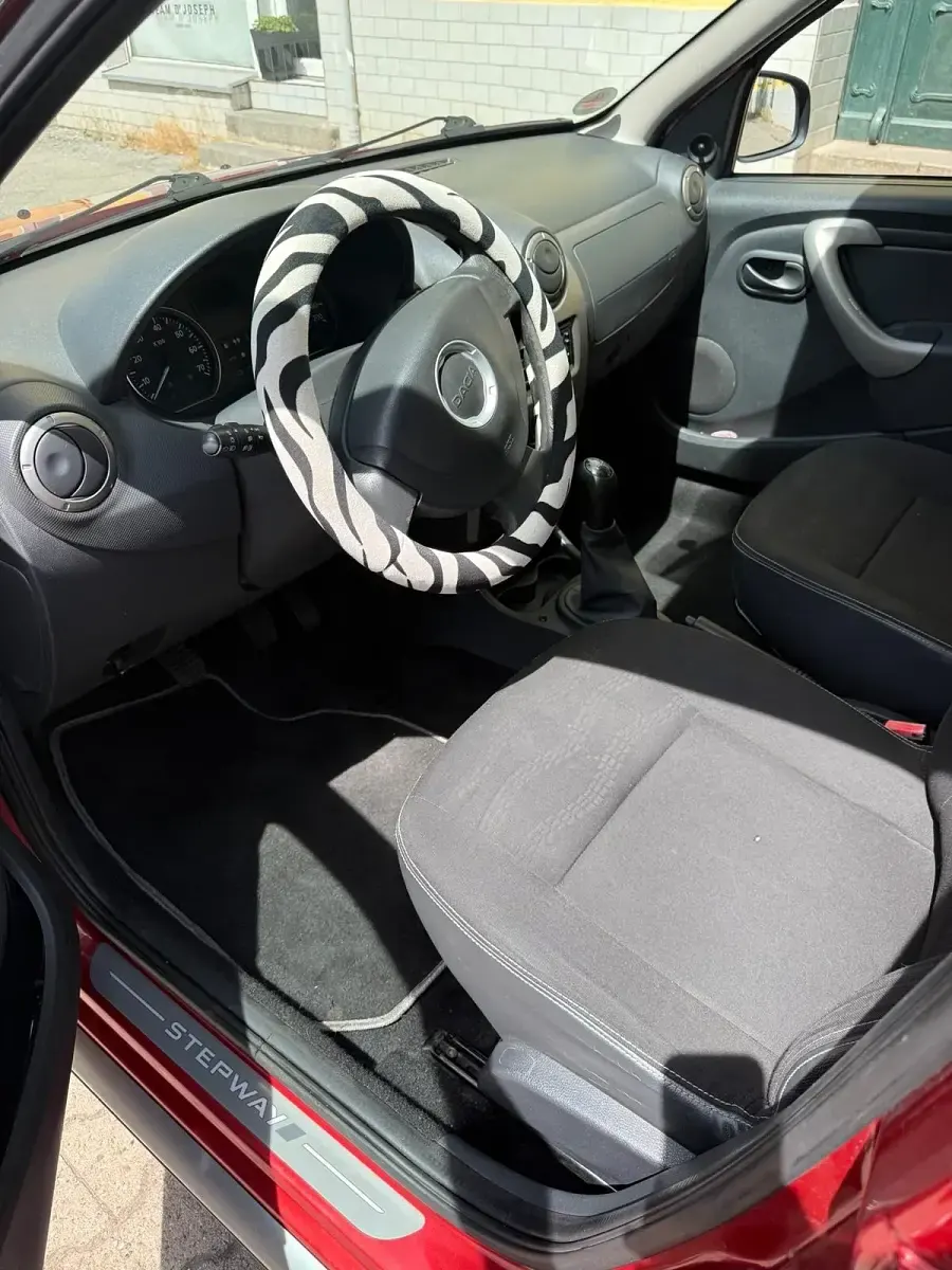 Gebraucht Dacia Sandero Stepway 88 PS (64 kW) 2010 Rot Limousine