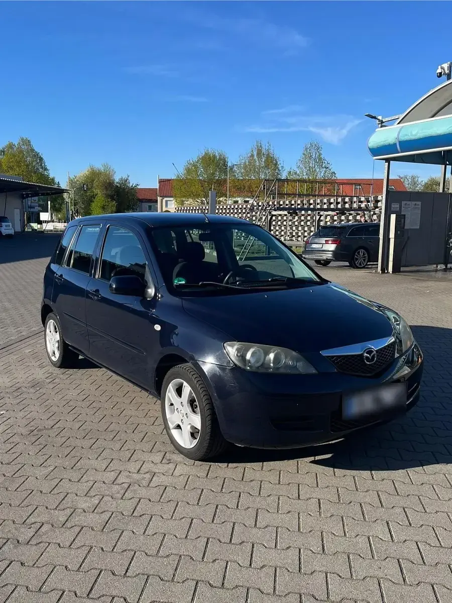 Gebraucht Mazda 2 80 PS (58 kW) 2005 Blau Kleinwagen