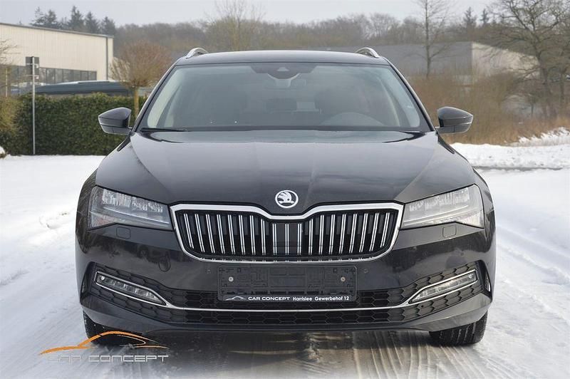 Gebraucht Skoda Superb Style 150 PS (110 kW) 2021 Schwarz Limousine