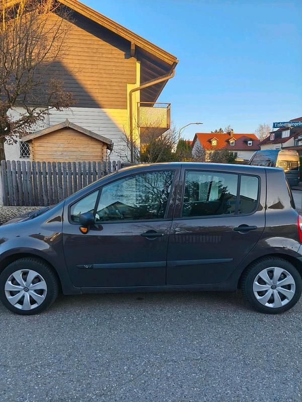 Gebraucht 2006 Renault Modus Van / Kleinbus | 1.799 € - Bild 1/4