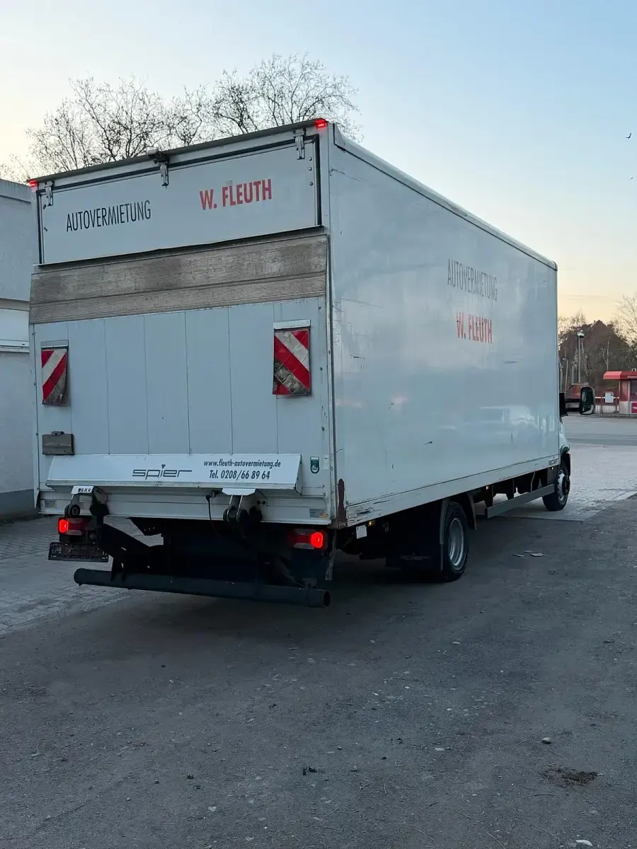 Gebraucht Iveco Daily 170 PS (125 kW) 2015 Weiß Pickup