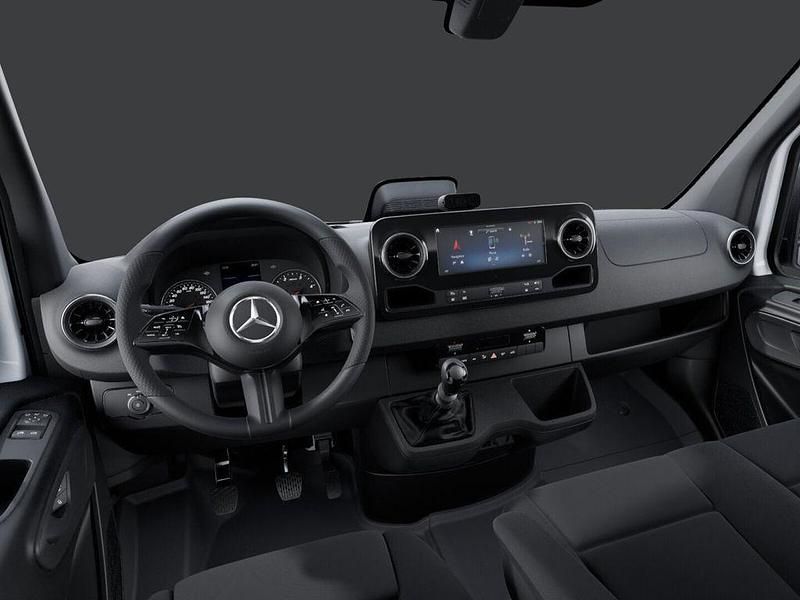 Gebraucht Mercedes Sprinter 150 PS (110 kW) 2025 Weiß Van