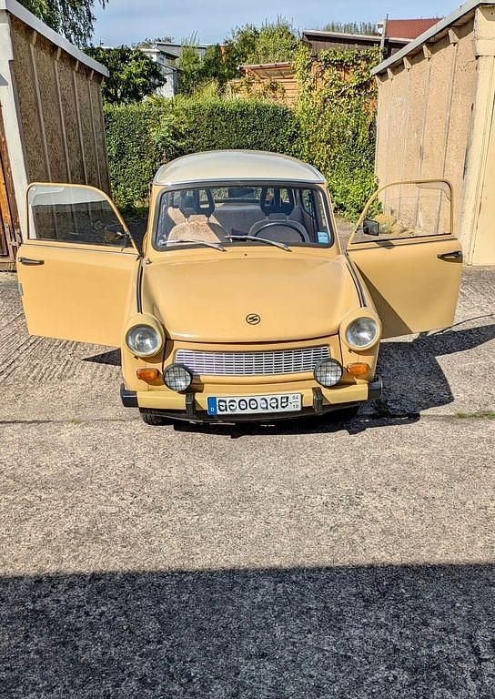 Beige Gebraucht 1988 Trabant 601 Limousine | 7.000 € - Bild 1/4