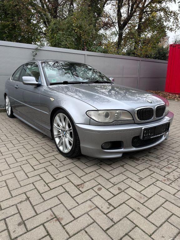 Grau Gebraucht 2004 BMW 330 M Sport Coupé | 13.900 € (Guter Preis) - Bild 1/4