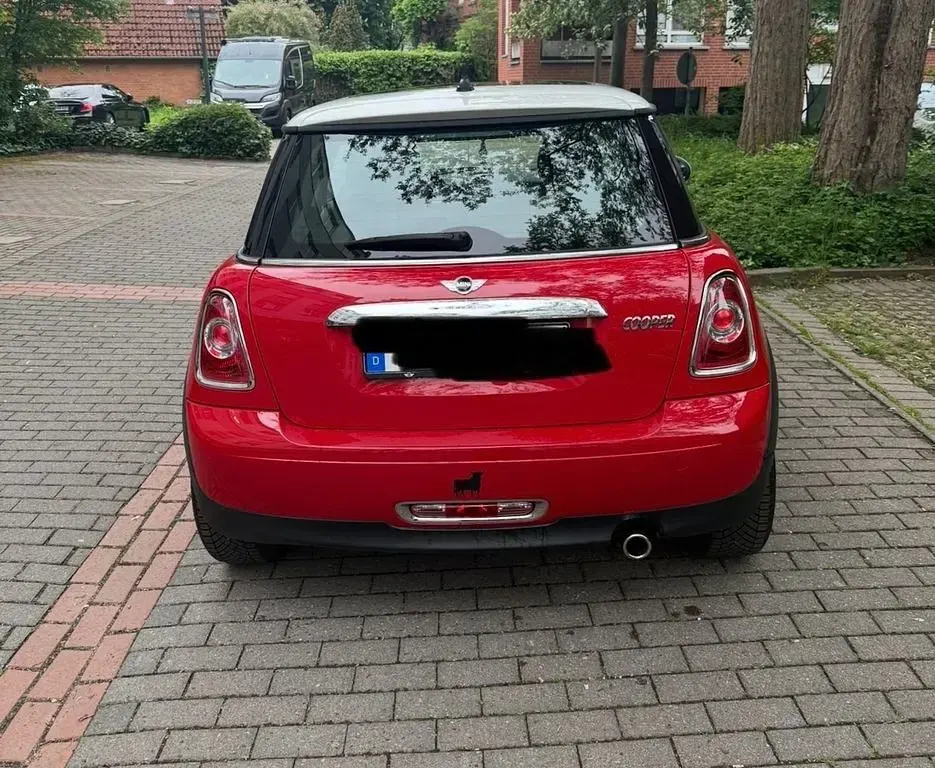 Gebraucht Mini Cooper 122 PS (89 kW) 2011 Rot Kleinwagen