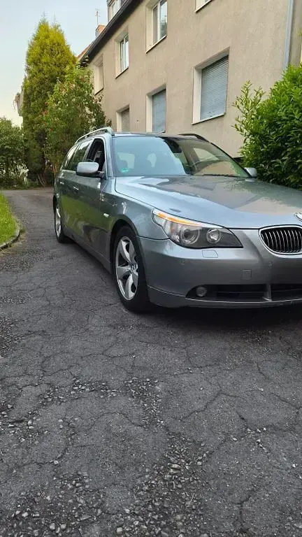 Brugt BMW 525 177 HK (130 kW) 2006 Grå Stationcar