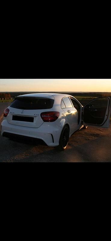 Gebraucht Mercedes A45 AMG AMG 381 PS (280 kW) 2016 Weiß Limousine