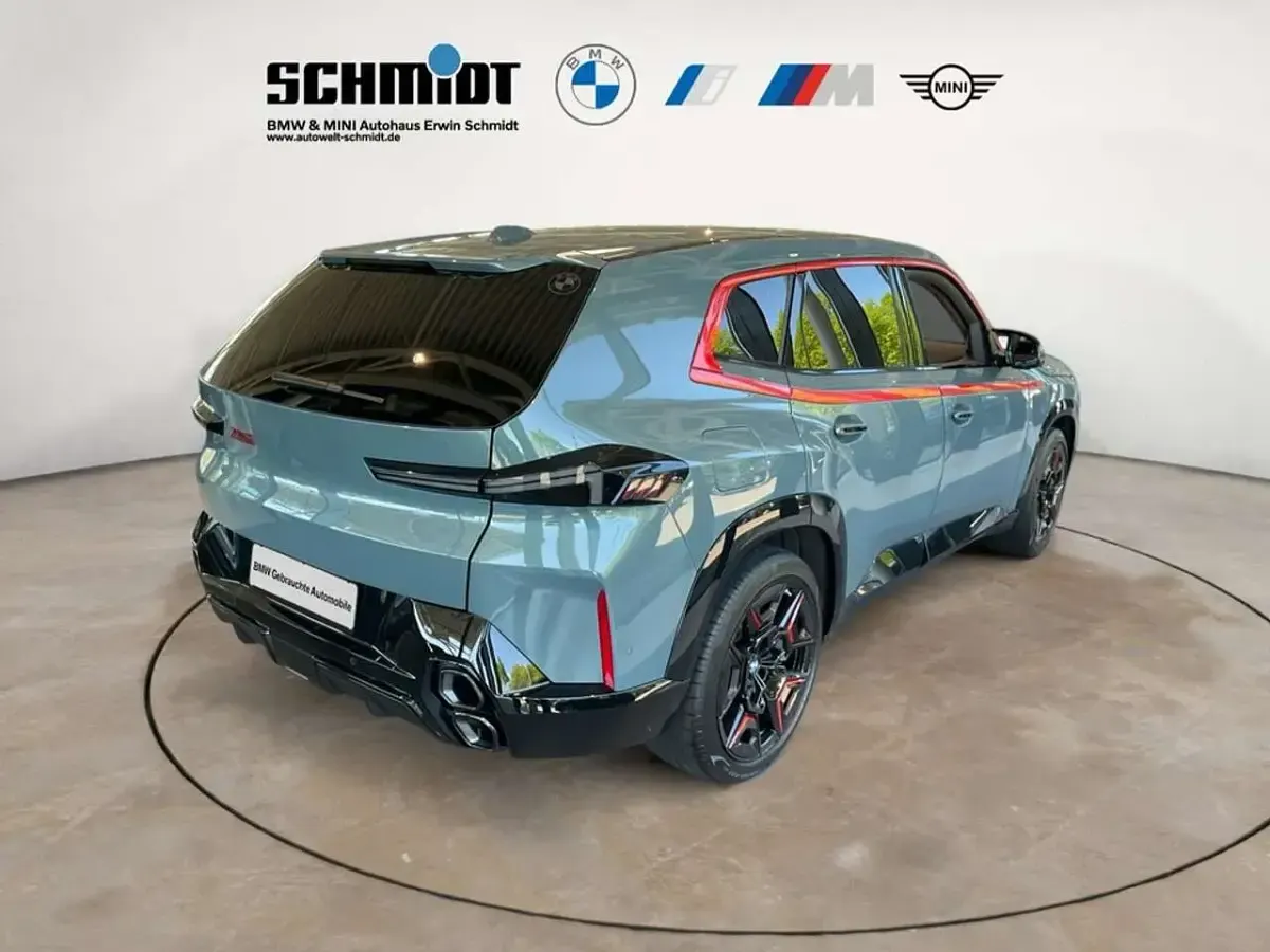 Gebraucht BMW XM 748 PS (550 kW) 2025 Cape york green metallic SUV