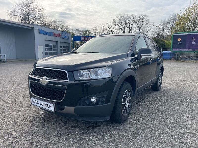 Schwarz Gebraucht 2012 Chevrolet Captiva LT SUV | 5.999 € (Fairer Preis) - Bild 1/4