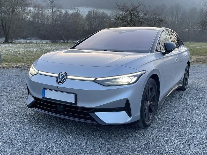 Gebraucht VW ID.7 Pro 210 kW (286 PS) 2024 Silber Limousine