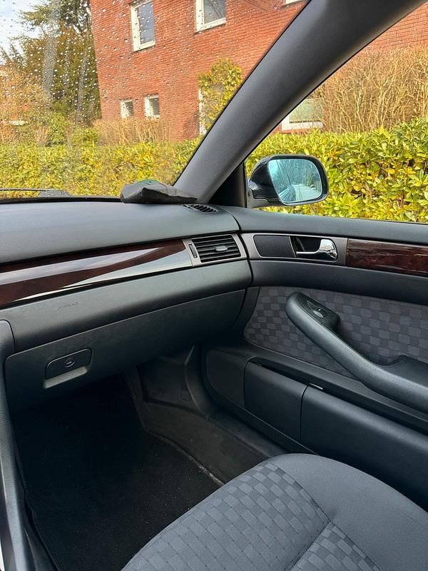 Second-hand Audi A6 165 CP (121 kW) 2000 Albastru Berlinǎ