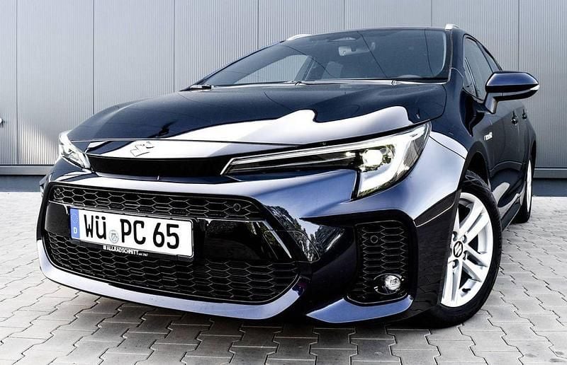 Gebraucht Suzuki Swace Comfort+ 140 PS (102 kW) 2023 Black (schwarz) Kombi