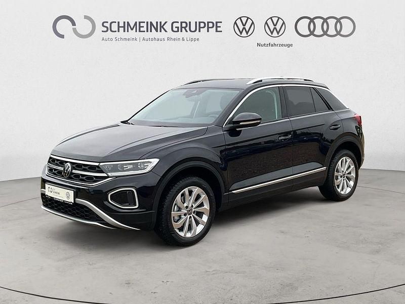 Deep black perleffekt Gebraucht 2025 VW T-Roc Style SUV | 30.880 € (Fairer Preis) - Bild 1/4