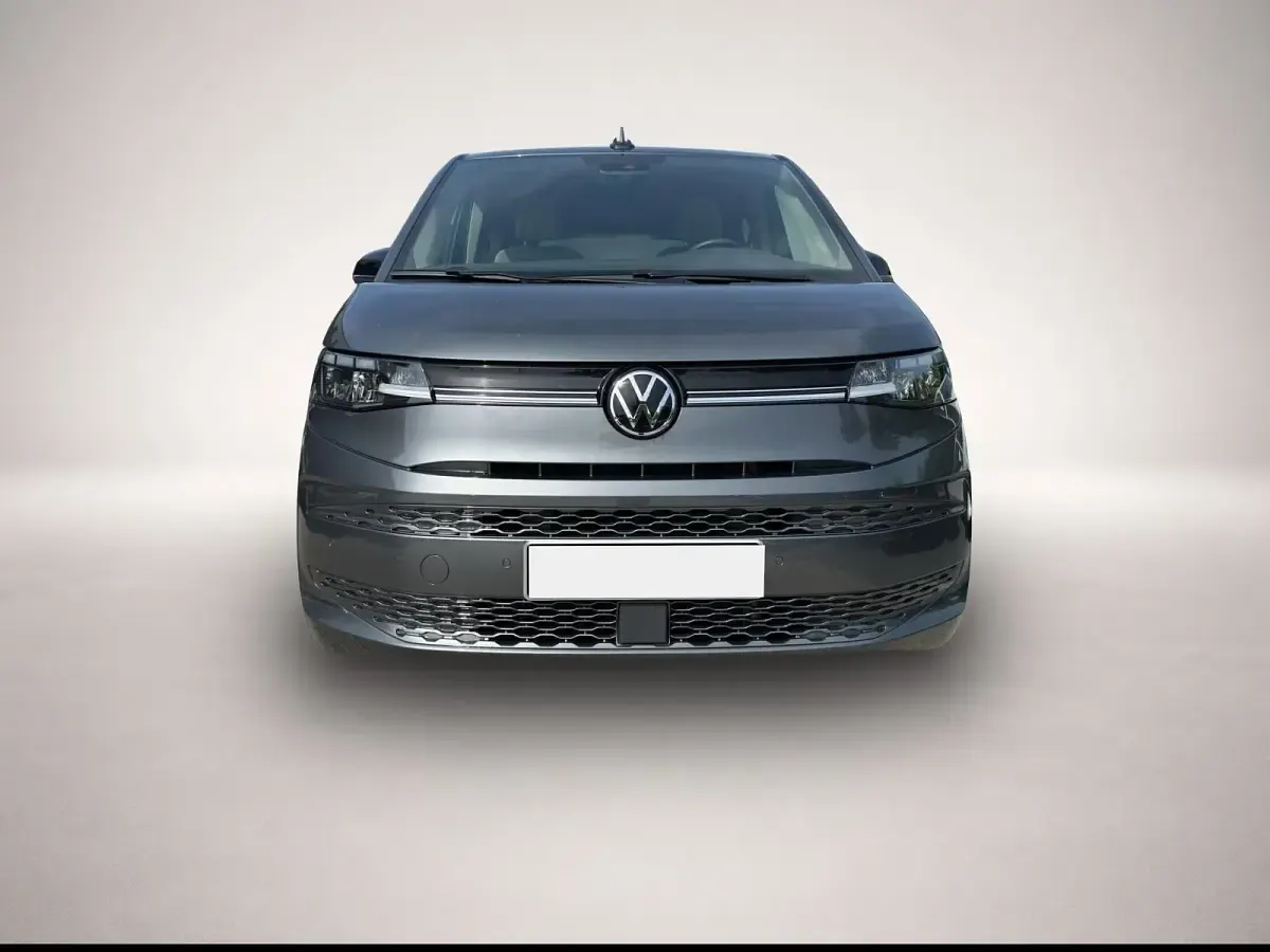Gebraucht VW Multivan Life 150 PS (110 kW) 2025 Grau Van / Kleinbus