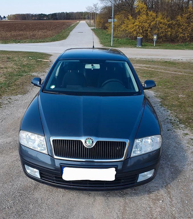 Gebraucht Skoda Octavia 160 PS (117 kW) 2009 Grau Limousine