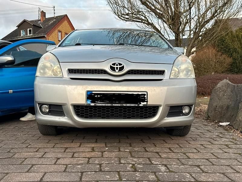 Gebraucht Toyota Corolla Verso 130 PS (95 kW) 2007 Grau Van / Kleinbus