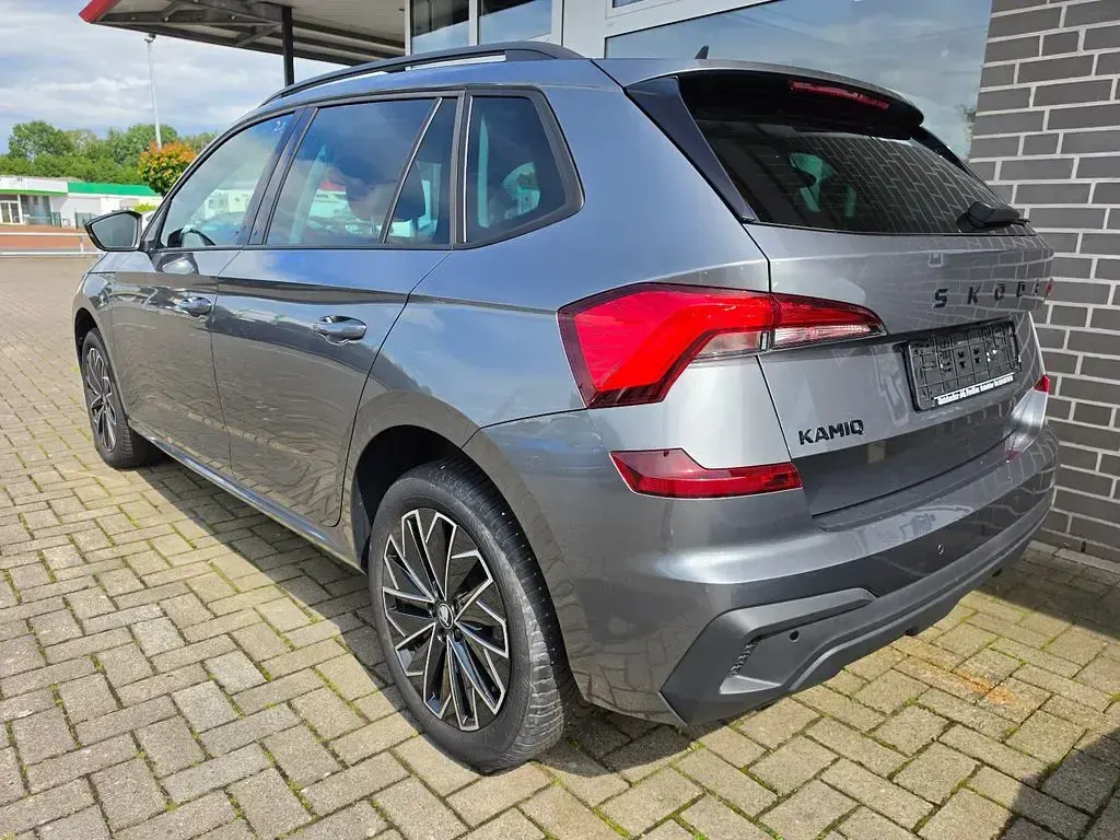 Gebraucht Skoda Kamiq Selection 116 PS (85 kW) 2025 Grau SUV