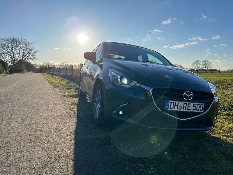 Gebraucht Mazda 2 Exclusive 90 PS (66 kW) 2018 Grau Limousine
