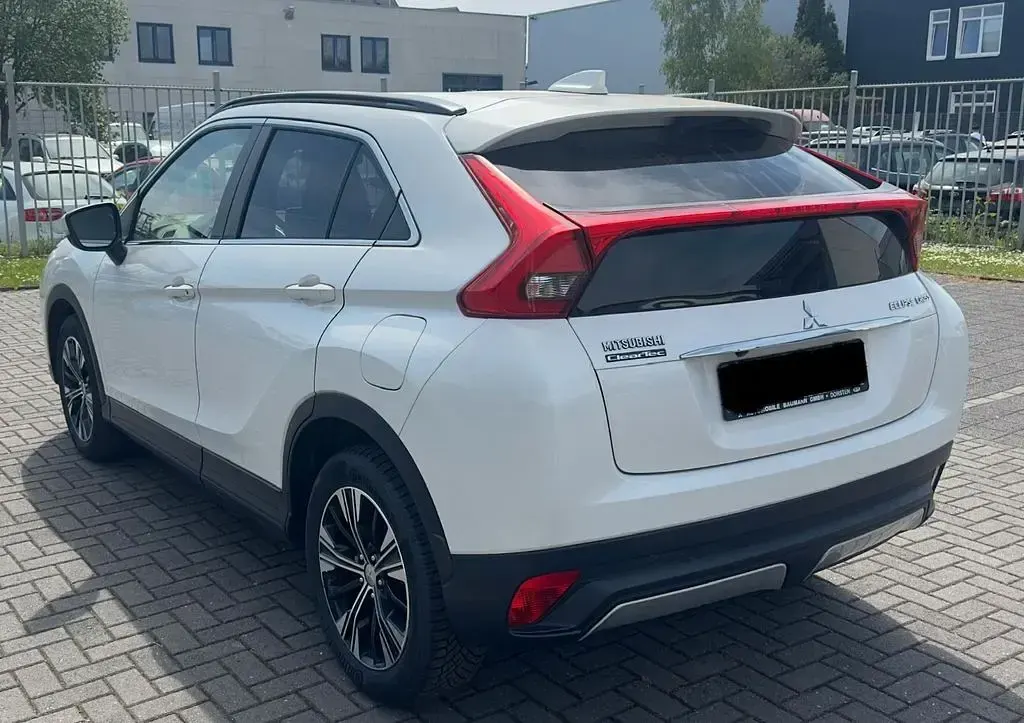 Usata Mitsubishi Eclipse Cross 163 CV (119 kW) 2018 Bianco SUV