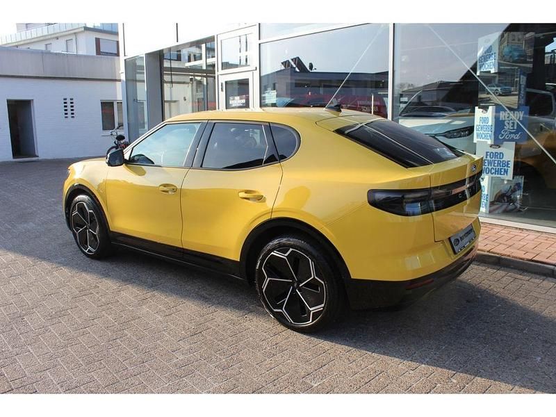 Gebraucht Ford Capri Premium 210 kW (286 PS) 2025 Gelb SUV