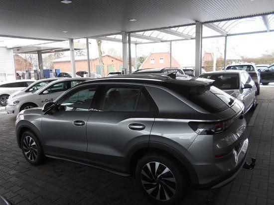 Gebraucht VW T-Roc 150 PS (110 kW) 2025 Grau SUV