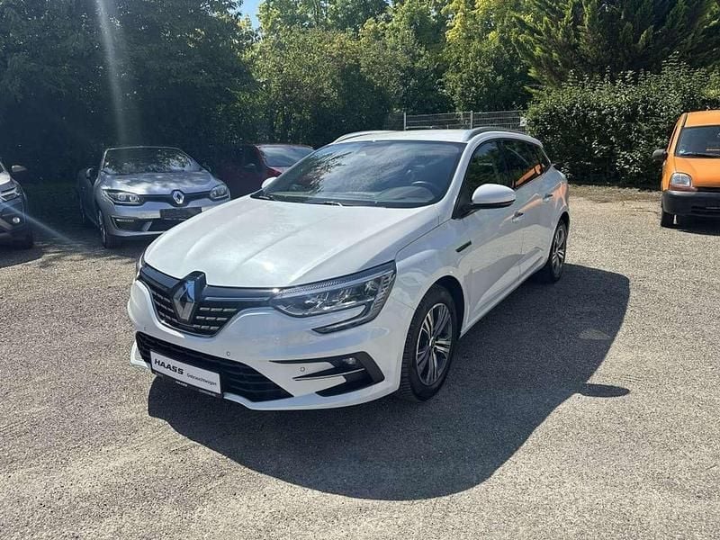 Perlmutt weiss metallic Gebraucht 2022 Renault Mégane GrandTour Intens Kombi | 19.900 € (Teuer) - Bild 1/4