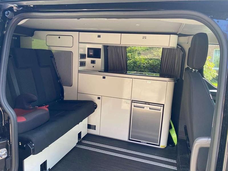 Gebraucht Ford Transit Custom Trend 185 PS (136 kW) 2021 Schwarz Kombi