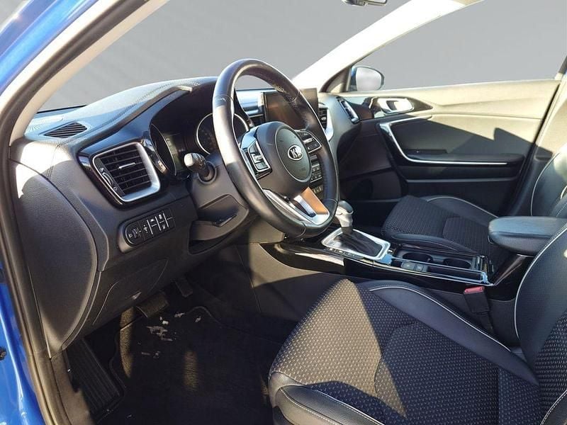 Gebraucht Kia XCeed Vision 136 PS (100 kW) 2021 Blau SUV