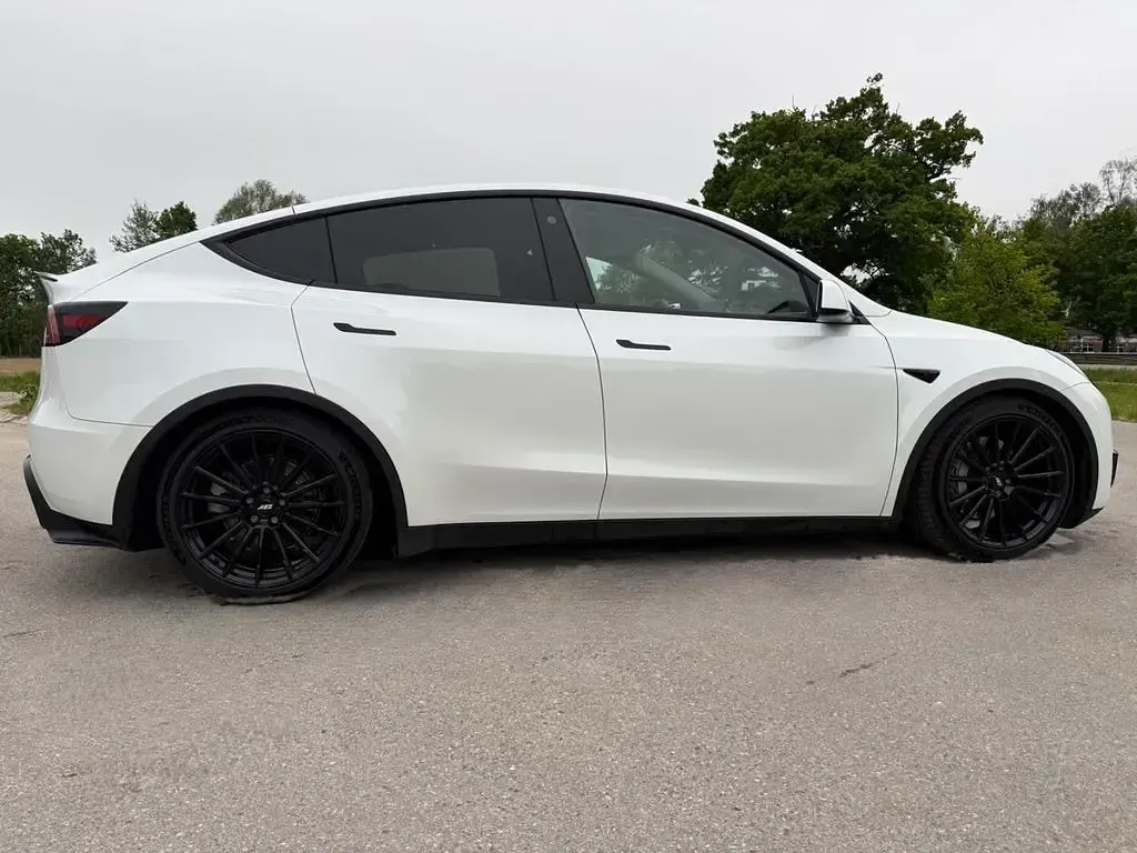 Gebraucht Tesla Model Y Long Range AWD 274 kW (373 PS) 2022 Weiß SUV