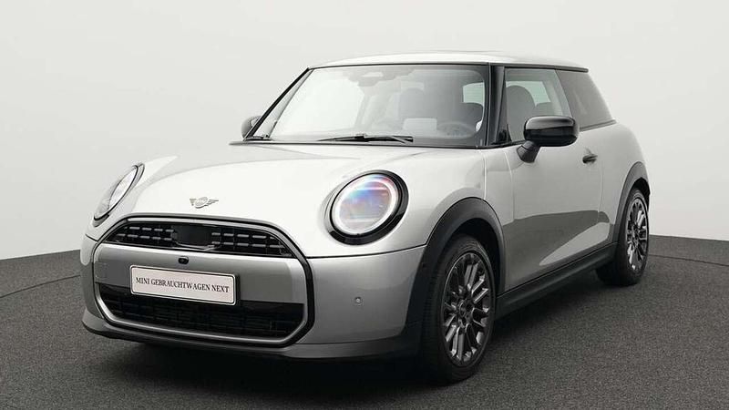 Grau Gebraucht 2024 Mini Cooper Classic Kleinwagen | 25.779 € (Guter Preis) - Bild 1/4