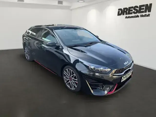 Gebraucht Kia ProCeed GT GT 204 PS (150 kW) 2021 Schwarz Kleinwagen